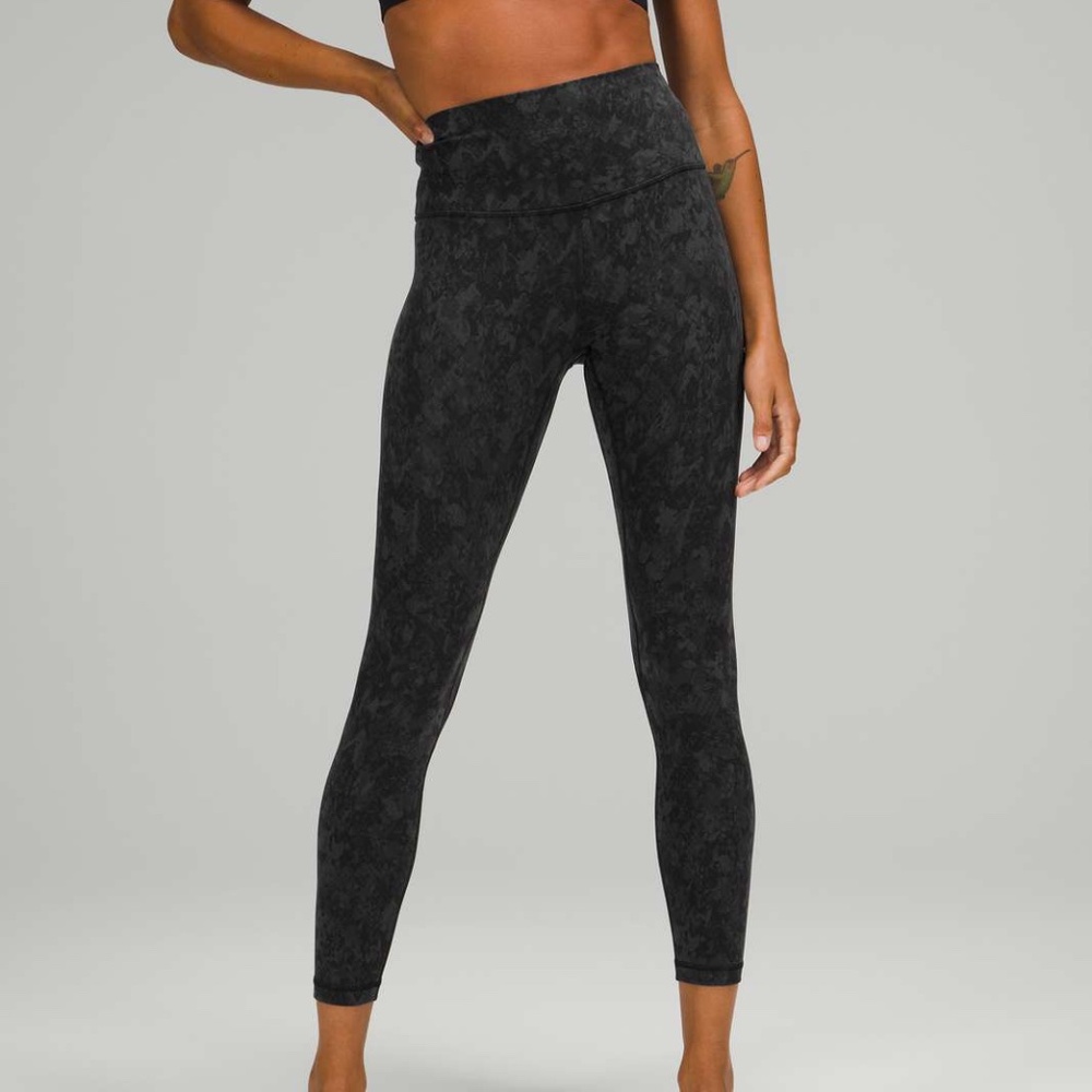 Lululemon Wunder Under High-Rise Crop 23" - Leopard Camo - Size 4